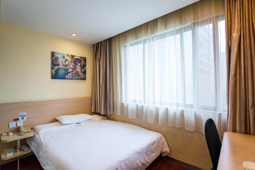 Hotel Hanting Express Xikang Road Shanghai